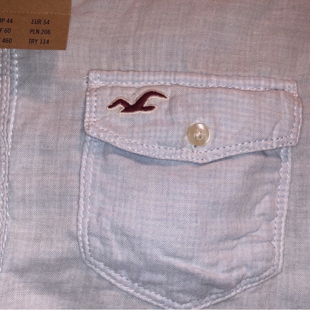 NWT Vintage Hollister long sleeve button up shirt. Light blue. Super Soft. Large - Picture 2 of 14